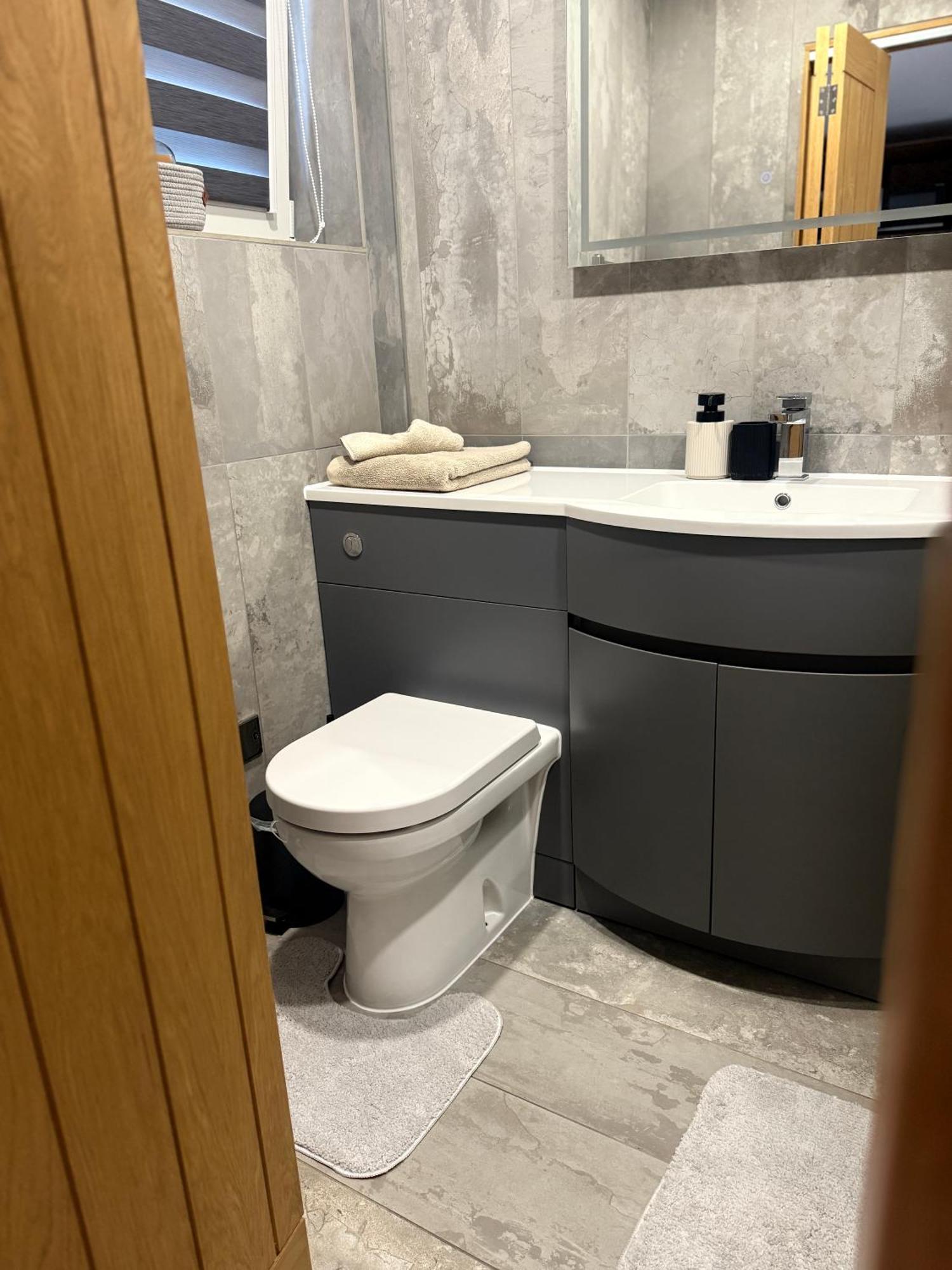 New Built Cosy Apartment Within Walking Distance Of Churchill Hospital Oxford Exterior foto